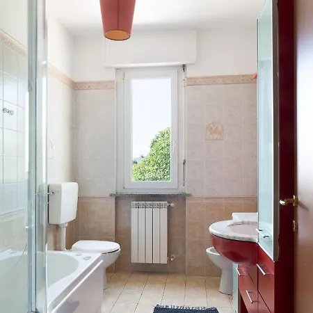 Finestra Sulle Montagne Apartamento *