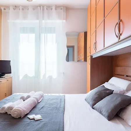 Finestra Sulle Montagne Apartamento *